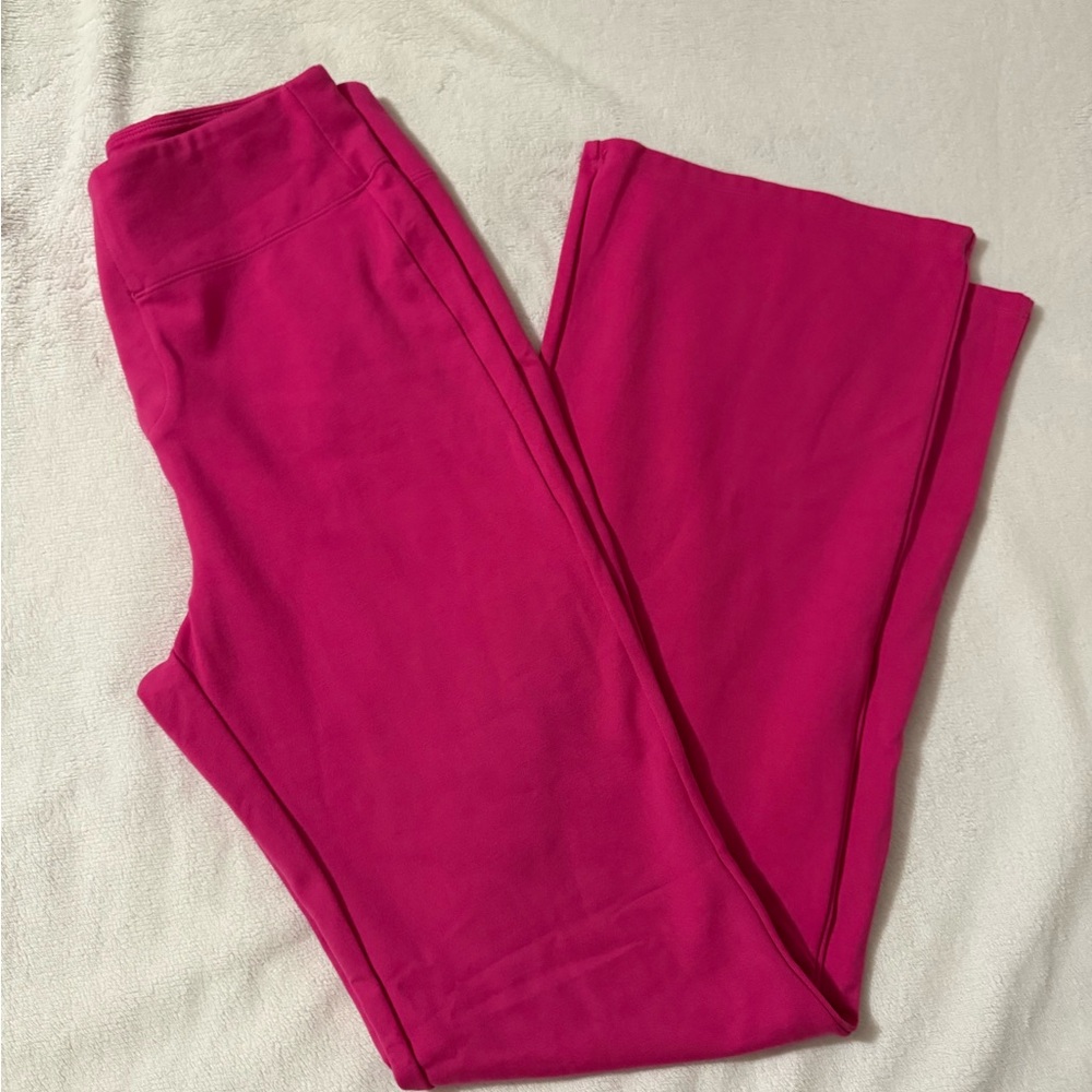 HALARA Fuchsia pants